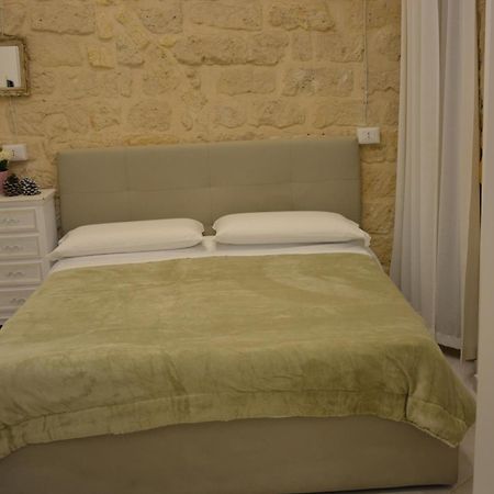 Dimora Del Carmine Hotel Bari Kültér fotó