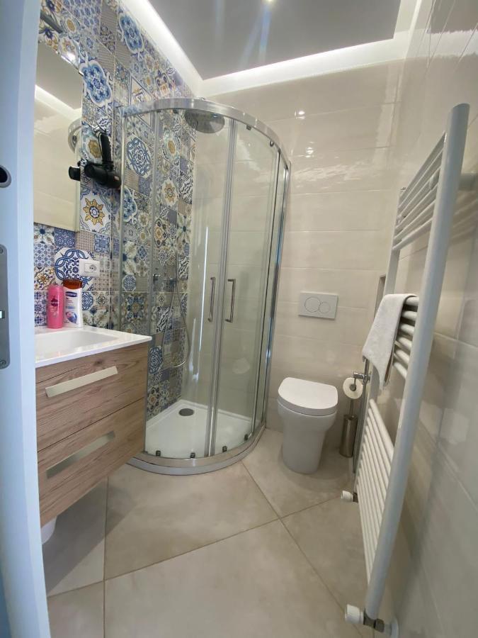 Dimora Del Carmine Hotel Bari Kültér fotó