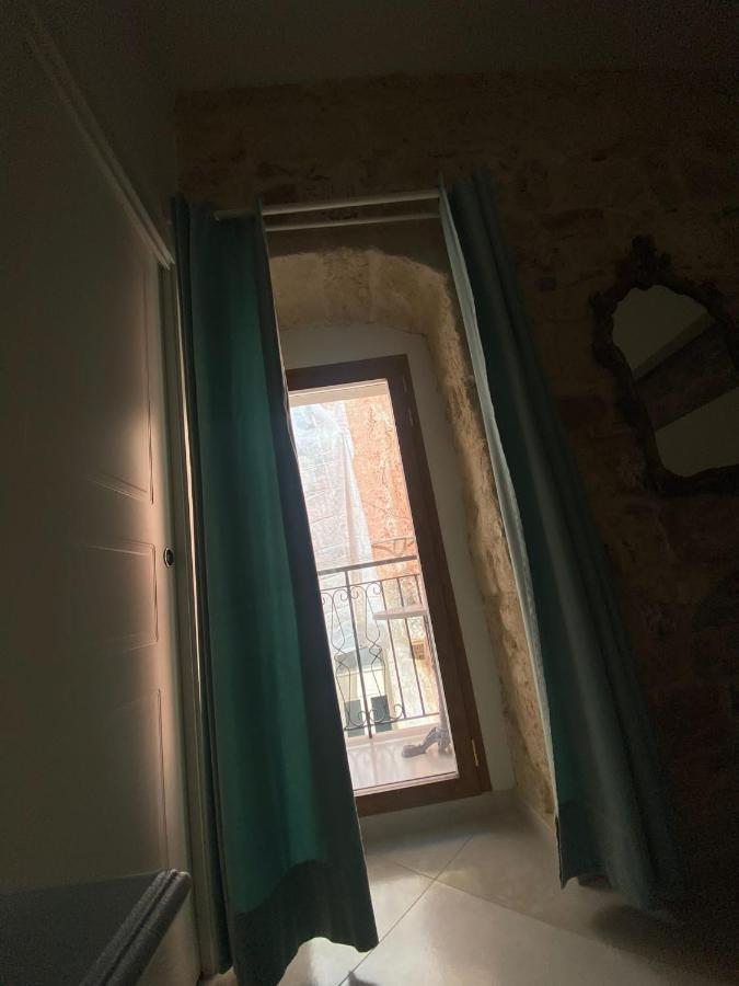 Dimora Del Carmine Hotel Bari Kültér fotó