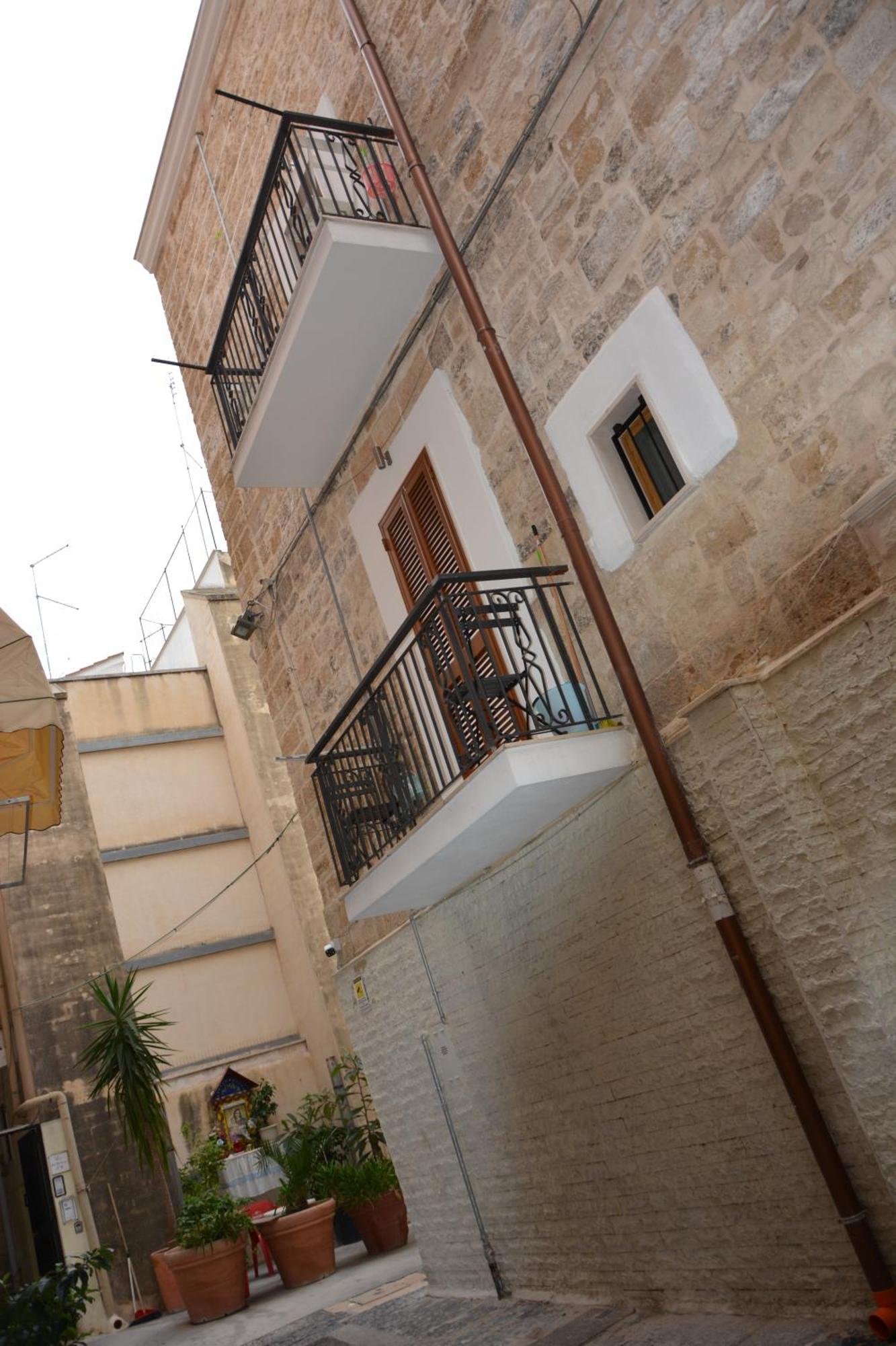 Dimora Del Carmine Hotel Bari Kültér fotó