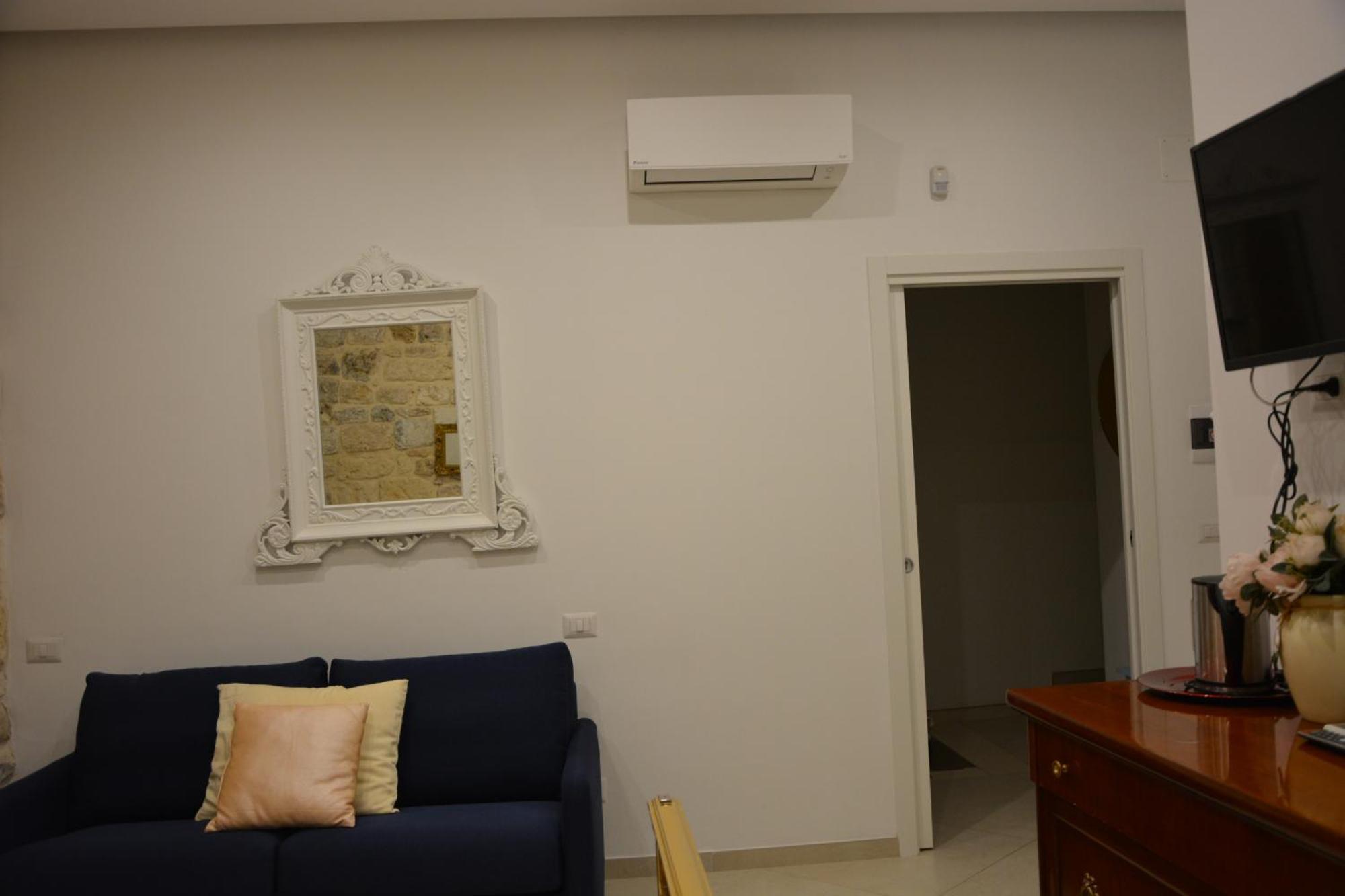 Dimora Del Carmine Hotel Bari Kültér fotó
