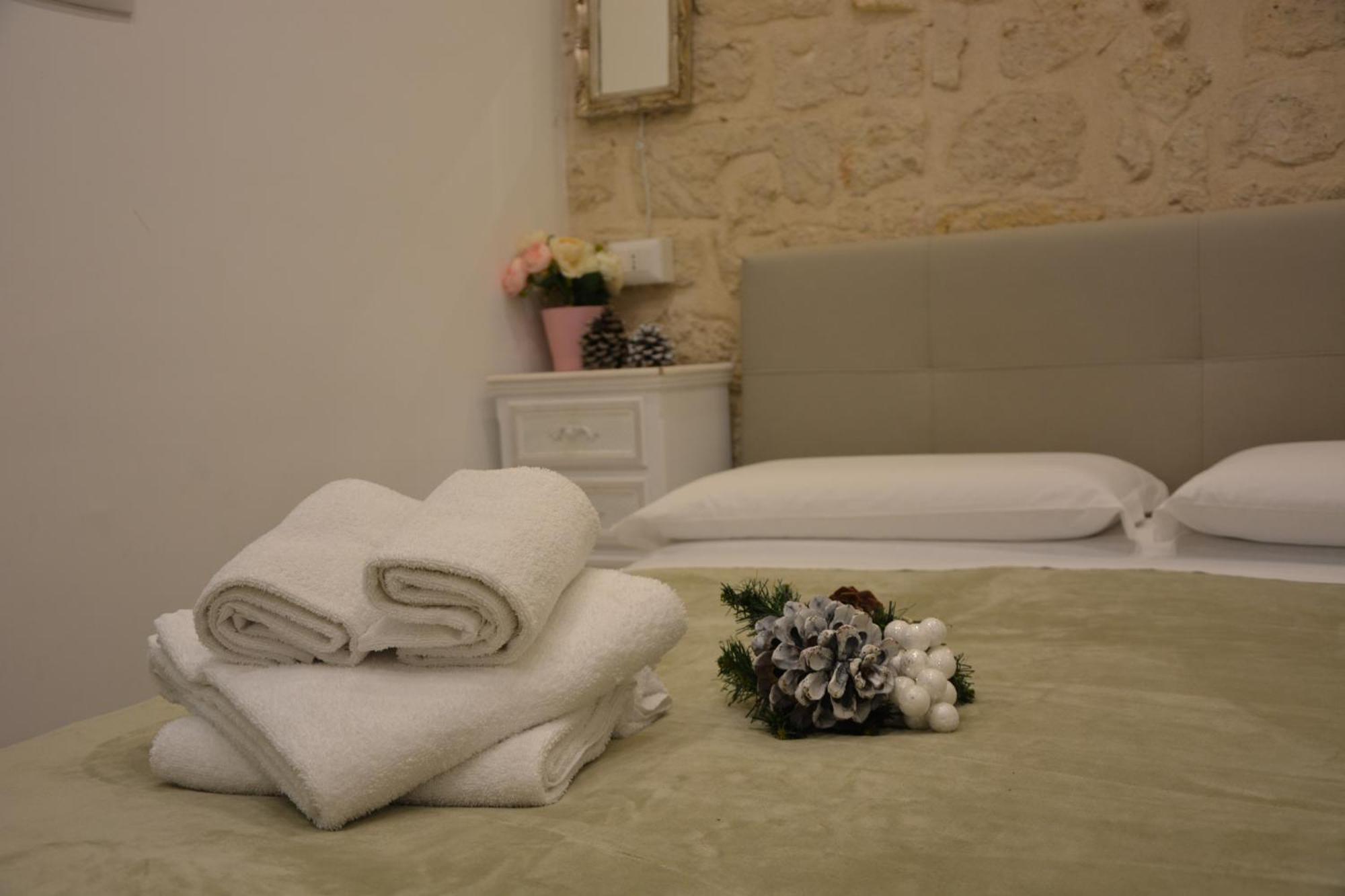 Dimora Del Carmine Hotel Bari Kültér fotó