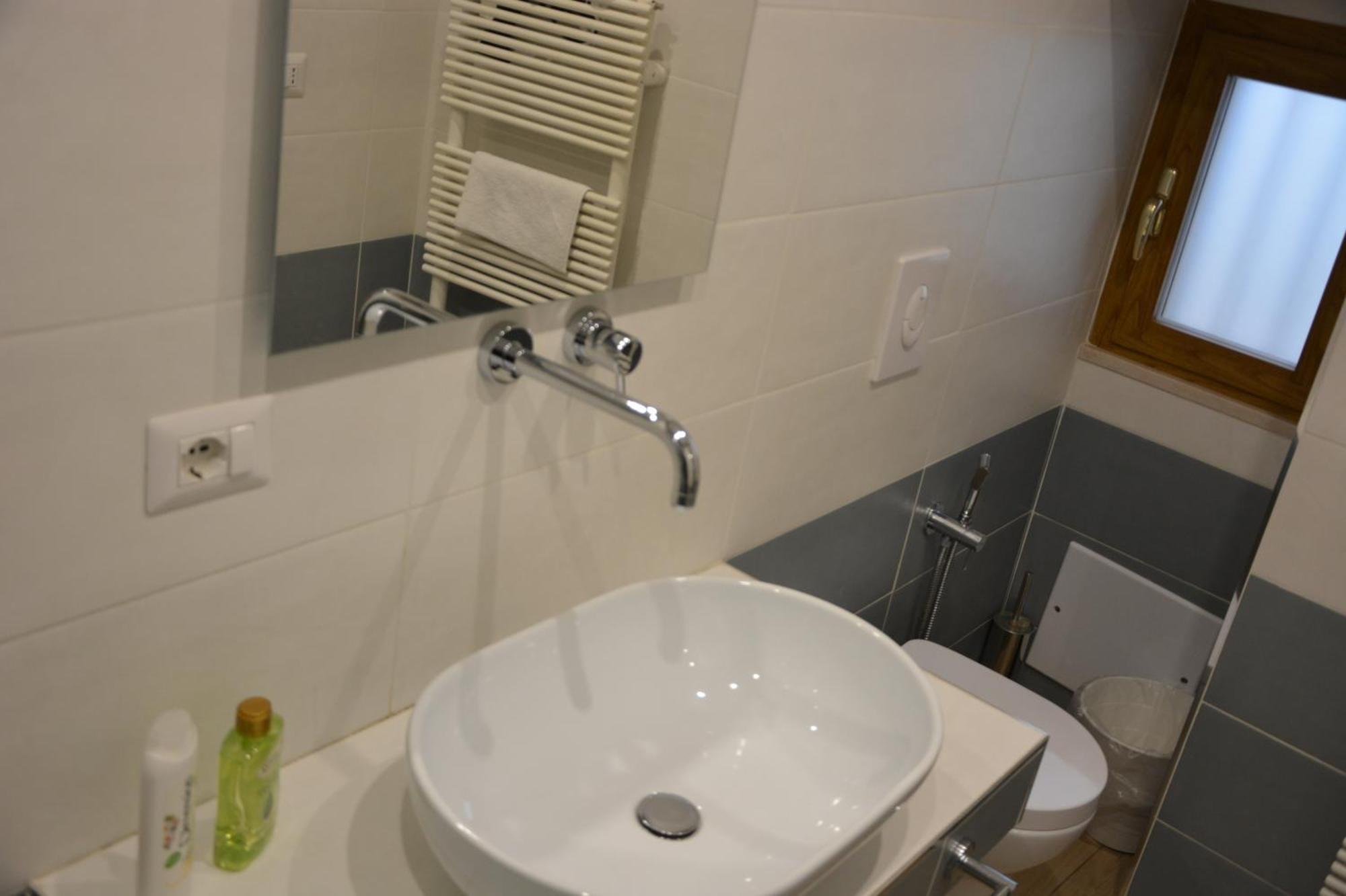 Dimora Del Carmine Hotel Bari Kültér fotó