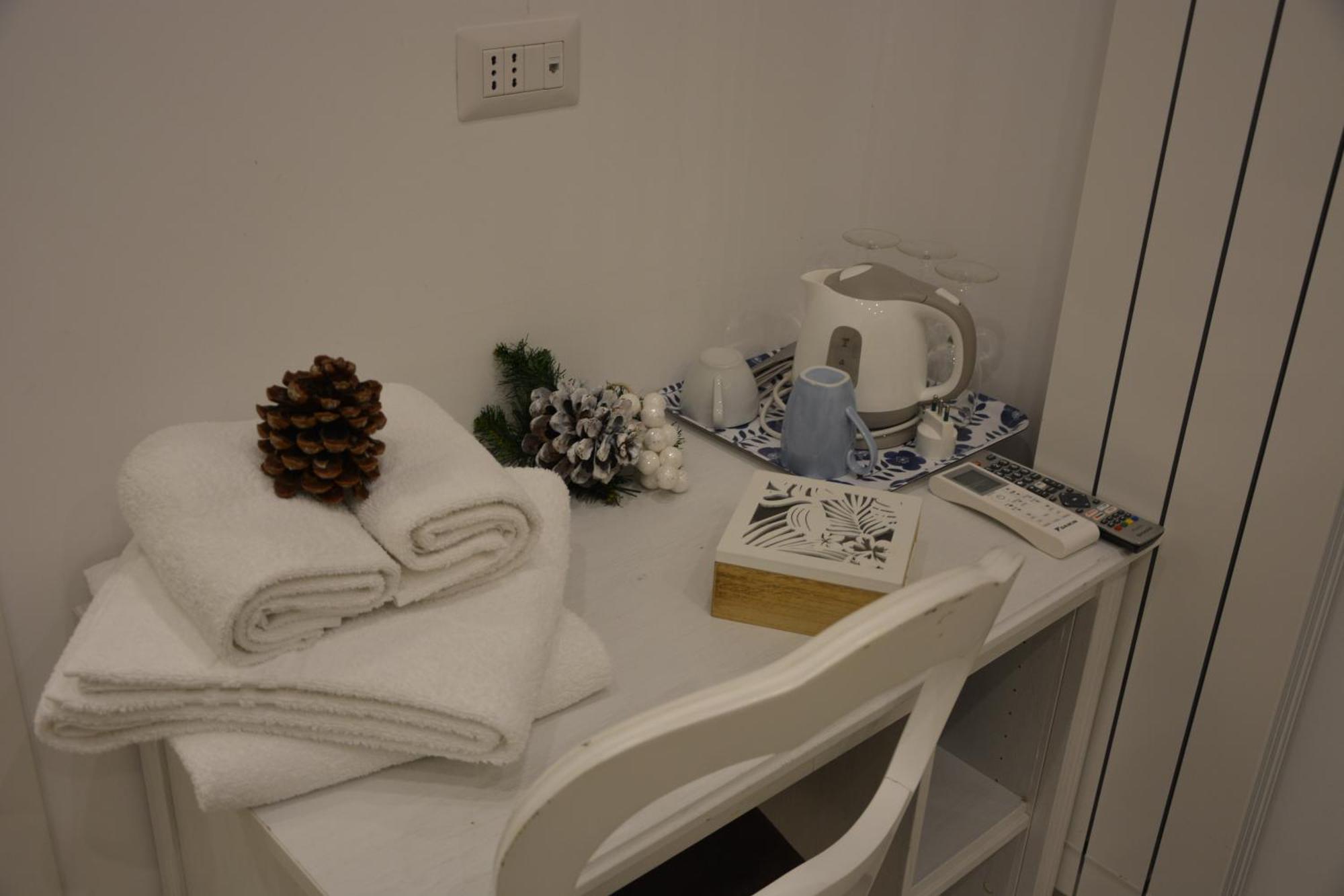 Dimora Del Carmine Hotel Bari Kültér fotó